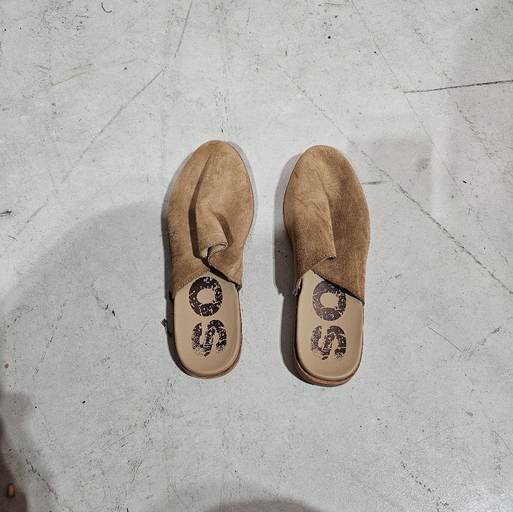 Sorel Tan Suede Slip-On Mules